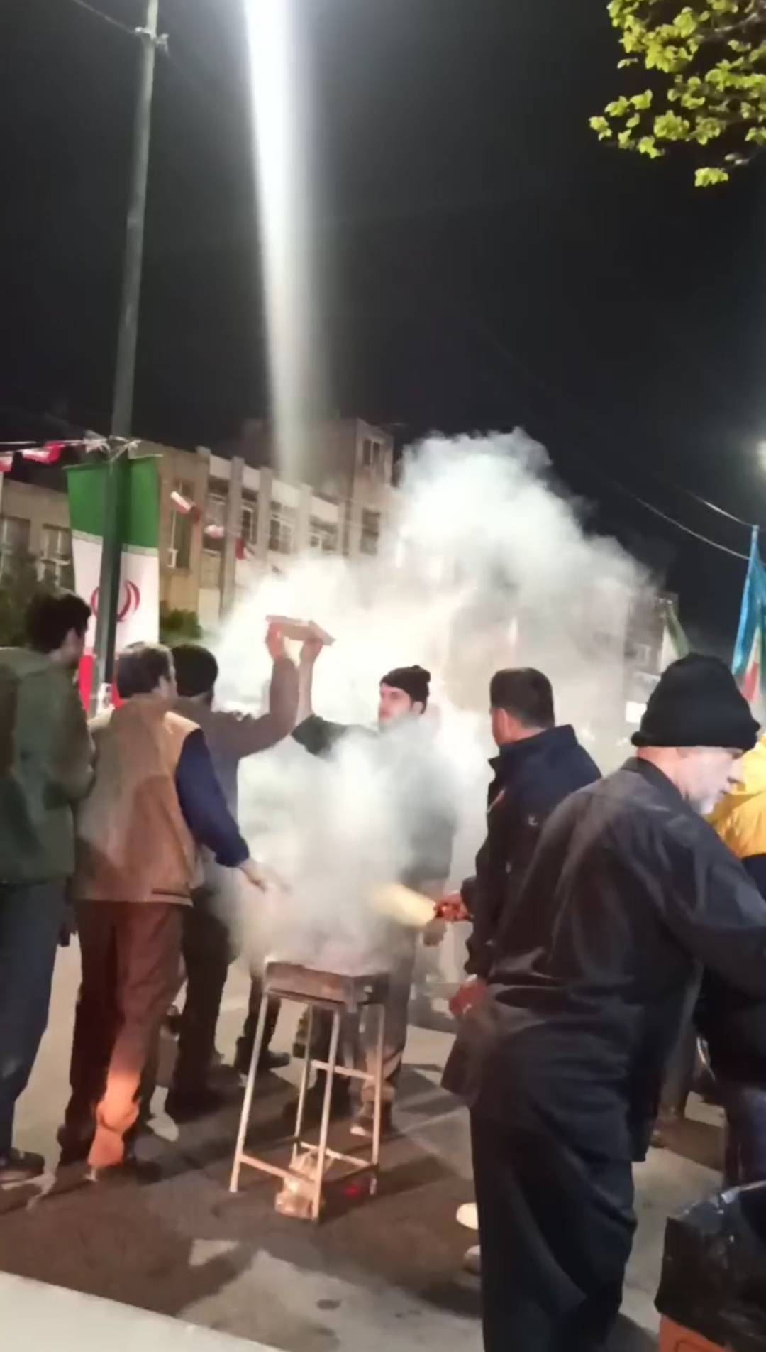 به هلی‌شات نیازمندیم